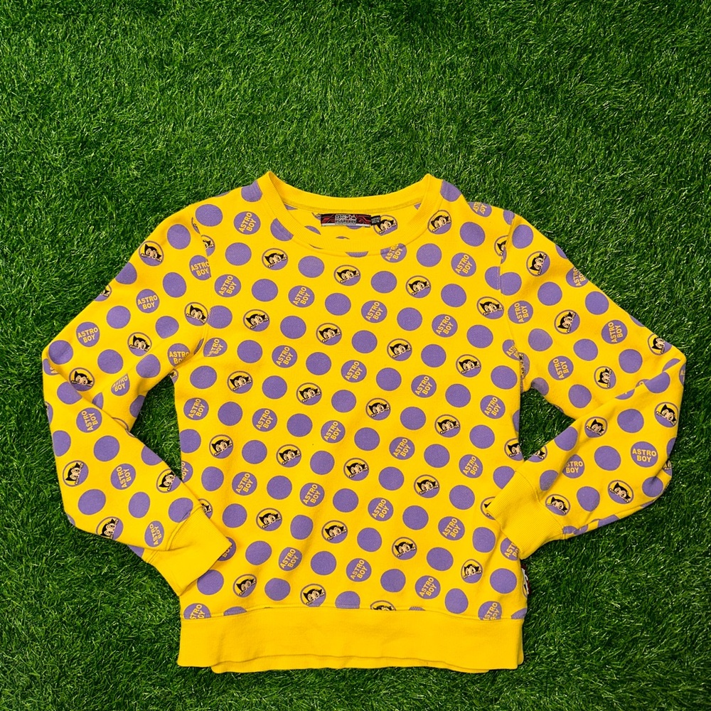 Astro boy Tezuka productions Crewneck size 11-12 years